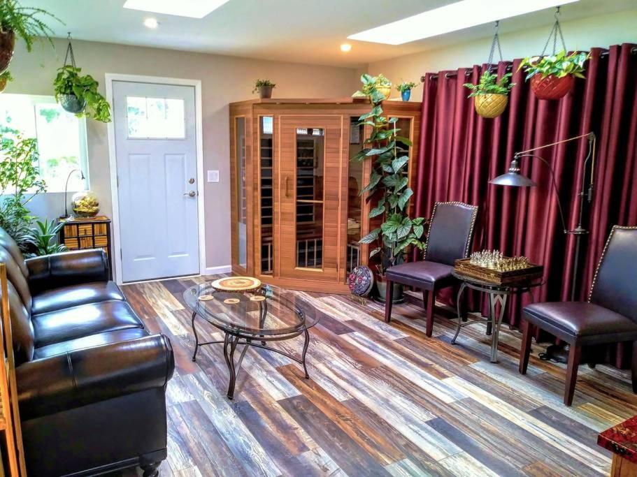 Вилла Sauna & Steam Larch Avenue Getaway Порт-Анджелес Экстерьер фото